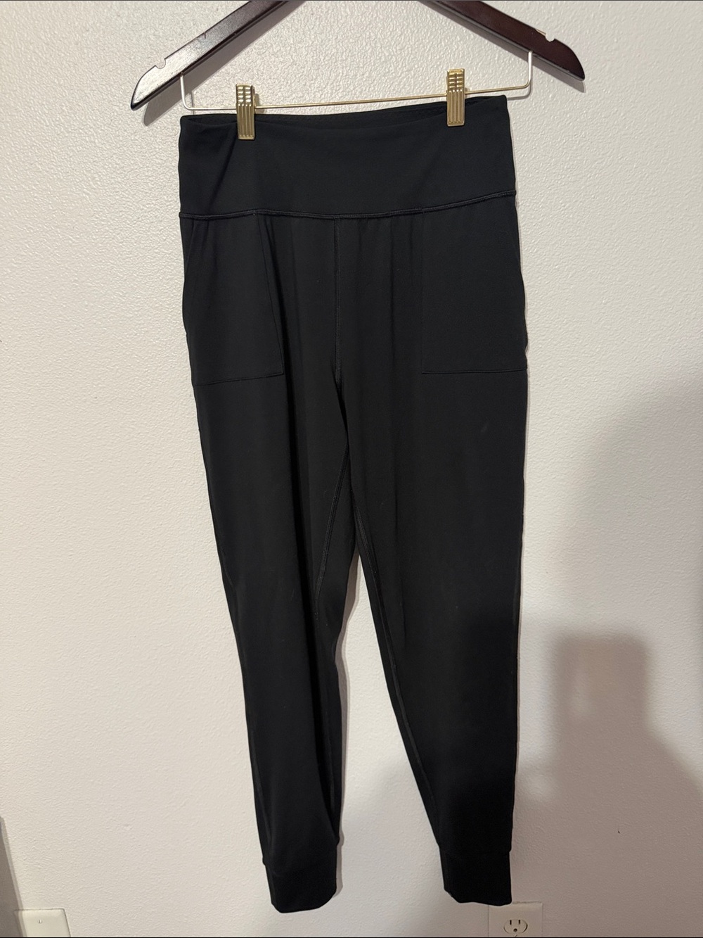 Victoria's Secret Black High-Waist Leggings with Pockets